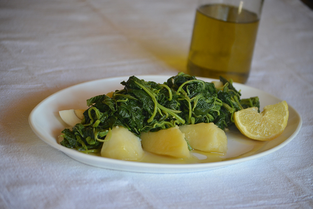 The 10 Most Popular Cretan Traditional Dishes - Gastronomy Tours vrasta vlita - Gastronomy Tours